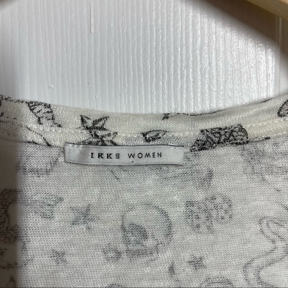 Ikks Women Skull Printed Linen V Neck Tee Size XS - Picture 5 of 7